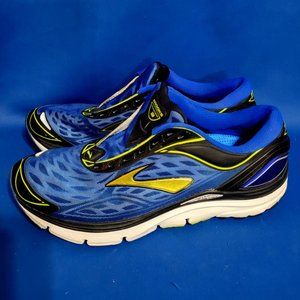 Brooks Transcend 3 Athletic Shoe